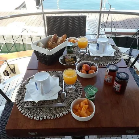 Ocean Yacht Trawler - Le Caloa Porto-Vecchio (Corsica)