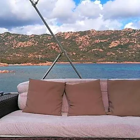 Πλωτό κατάλυμα Ocean Yacht Trawler - Le Caloa Πόρτο Βέκιο